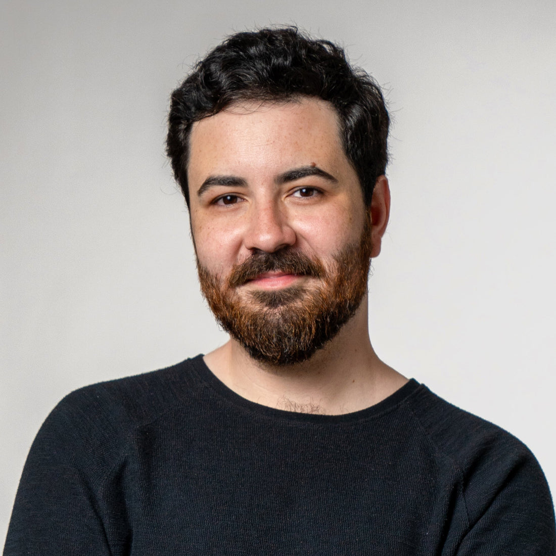 Portrait of Gustavo Ramos, featured in the Trekell Pro Team artist profile.