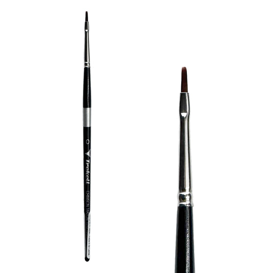 Trekell Crimson Taklon #0 Bright Brush - Short Handle, with short, straight-edged flat bristles.